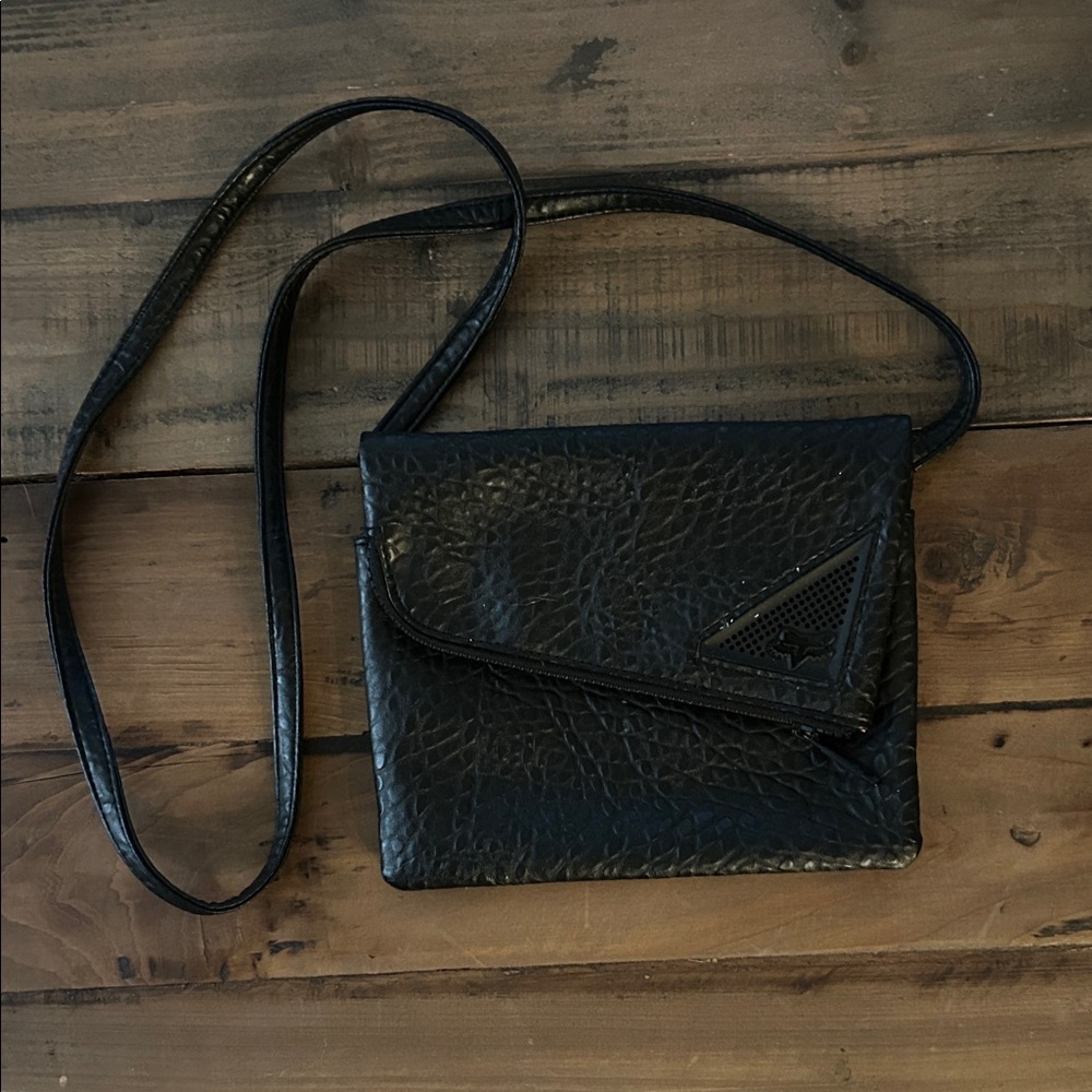 Fox Black Textured Crossbody Bag - Picture 1 of 5
